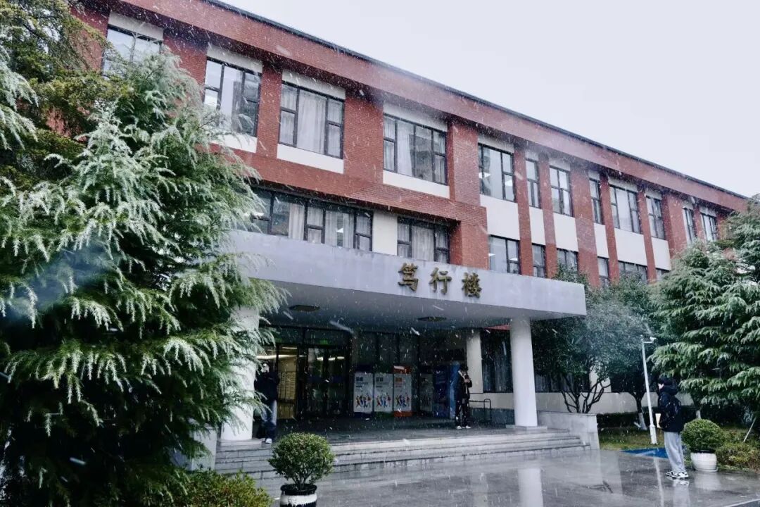 pc加拿大2.8软件官方渠道 更多阅