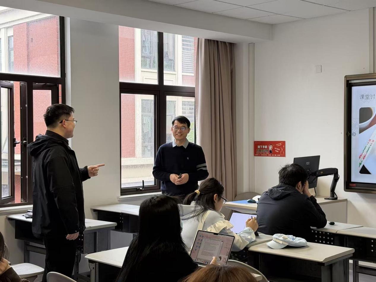 留学人才的培养目标正从单一的专业能力